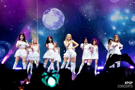 LOONA’s First Solo Concert in Seoul: A Triumphant Celebration of Orbits and an Indicator of Global K-Pop Domination