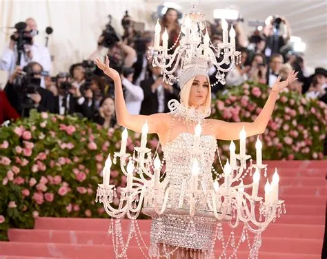 Met Gala 2019: En extravagant hyllning till Camp-estetiken med en övertygande dos av teatralisk extravagans