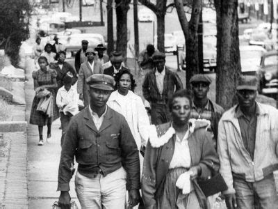  The Montgomery Bus Boycott: A Turning Point in the American Civil Rights Movement